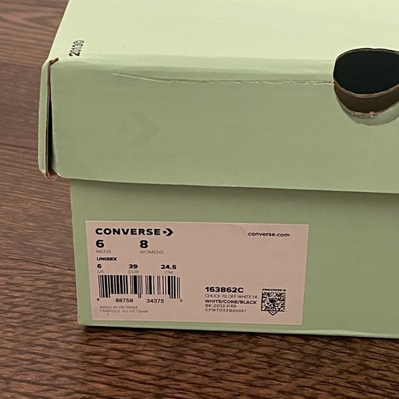 SOLD Off-White Chuck Taylor Hi - Picture 12 of 12